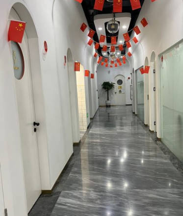 西安奈森卡爾口腔門診部_走廊