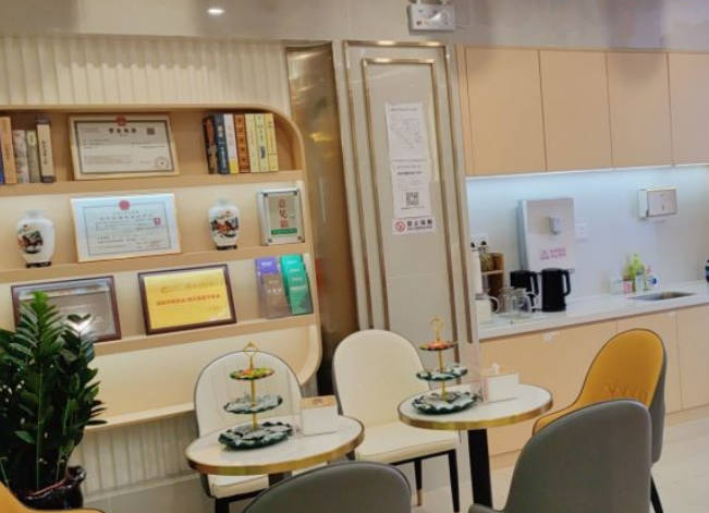 深圳德貝美景龍口腔門診部_環(huán)境