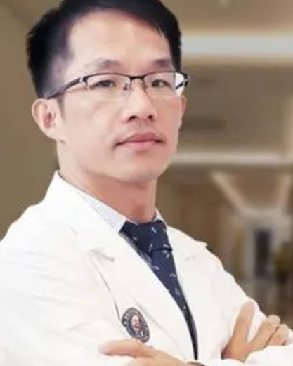 李凱