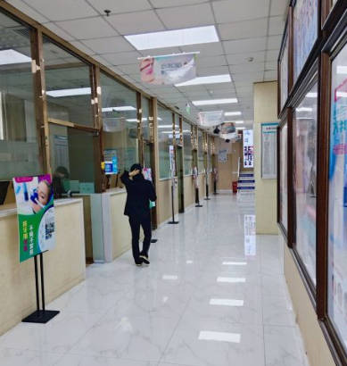 合肥靚美口腔醫(yī)院_走廊
