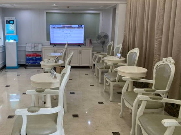 廣州柏德口腔門診部_休息區(qū)