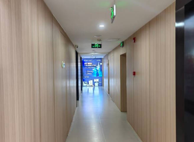 福州美橙口腔醫(yī)院_走廊