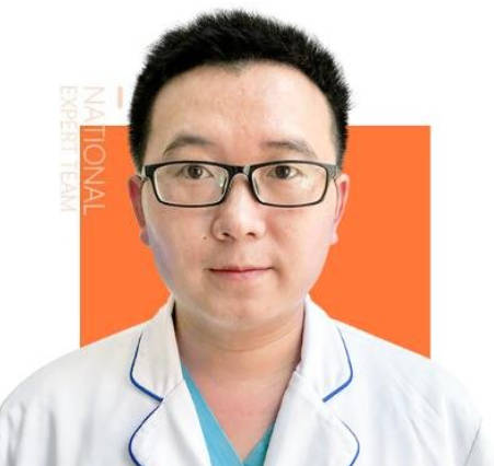 周萬羽