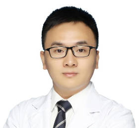 銀偉男