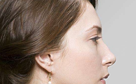 2023廣州微晶磨皮去抬頭紋權威醫(yī)生評價前10強重磅介紹，李光琴、崔東、翁春輝備受歡迎~