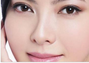成都西嬋整形醫(yī)院馮彤的痣去除技術(shù)能否讓你解決困擾