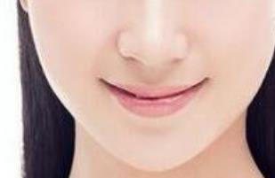 深圳蒳美邇朱燦醫(yī)生實力如何？擅長項目與口碑全解析，本院人氣醫(yī)師全面評估！