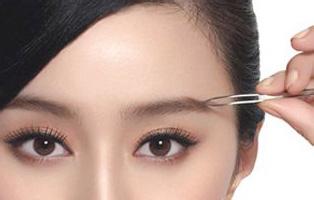 全國眼部修復(fù)醫(yī)師排名揭秘！醫(yī)生整容技藝如何？
